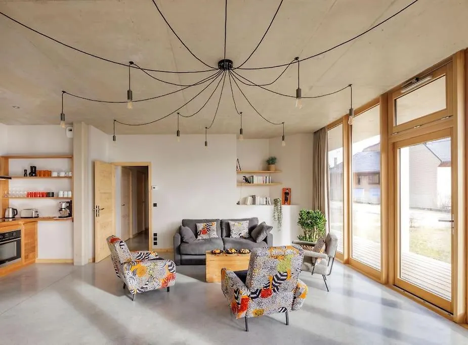 Maison Contemporaine De Plain-Pied-Classee 3*** Freterive