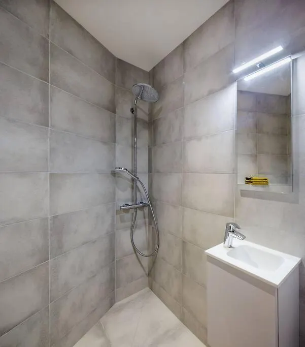 Maison Contemporaine De Plain-Pied-Classee 3*** Freterive Villa
